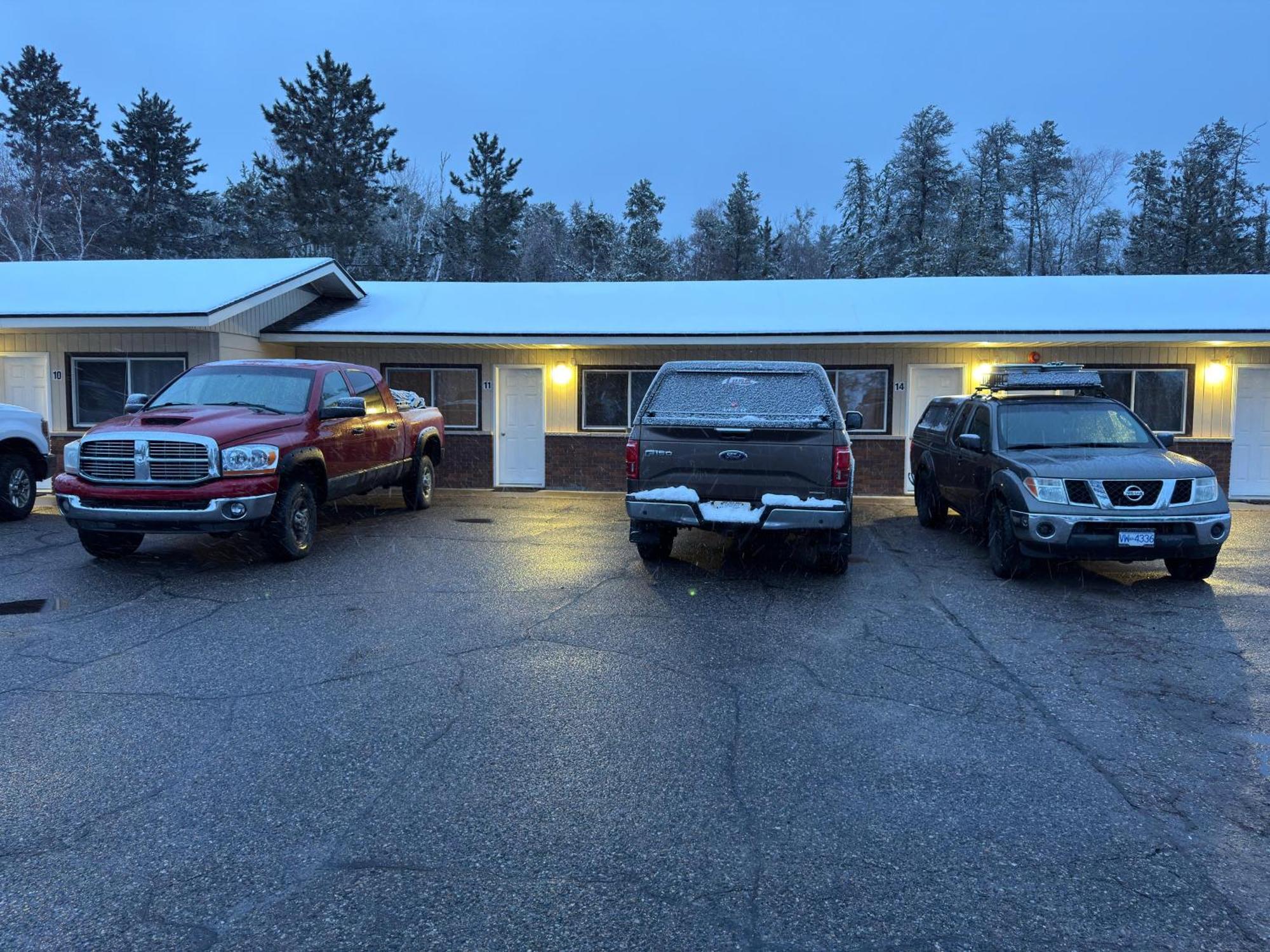 Northside Motel Vermilion Bay Екстериор снимка